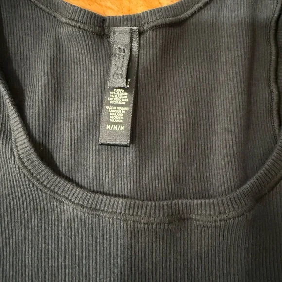 Skims lounge ribbon tank - Picture 2 of 3